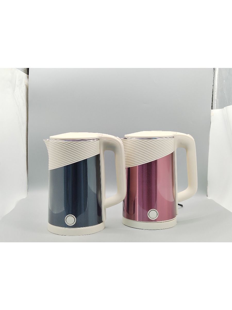 High-quality kitchen appliances 1500-watt electric kettles 1.8 liters colored stainless steel heats up on a wireless base