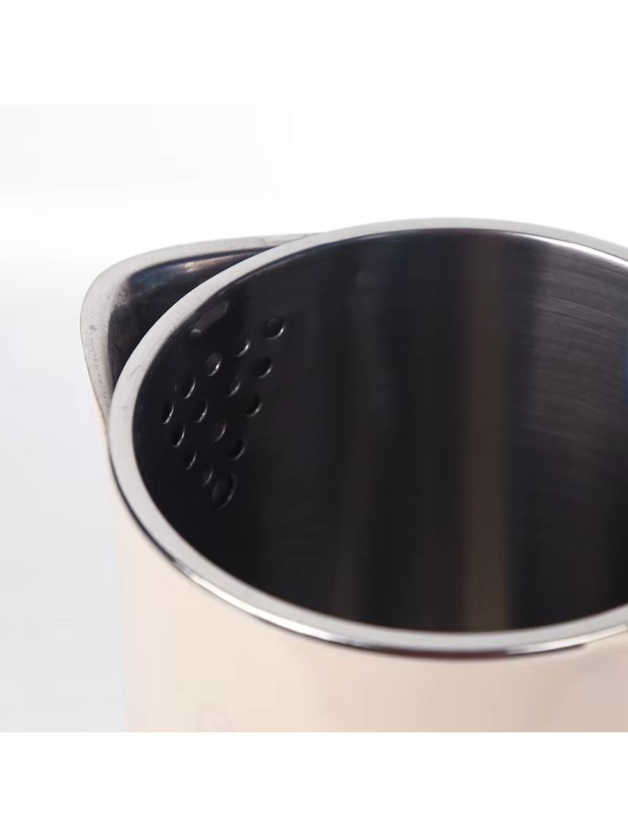 1500W electric kettle with large capacity of 1.8 liters, stainless steel, double-walled, suitable for home and hotel use.