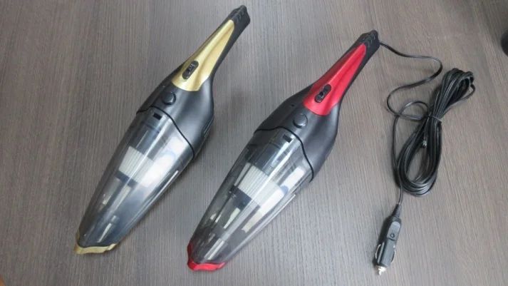 Portable Car Stubsauger Wireless Automatic 5200Pa Pumping Mini Cleaning Vacuum Cleaner on Home Table