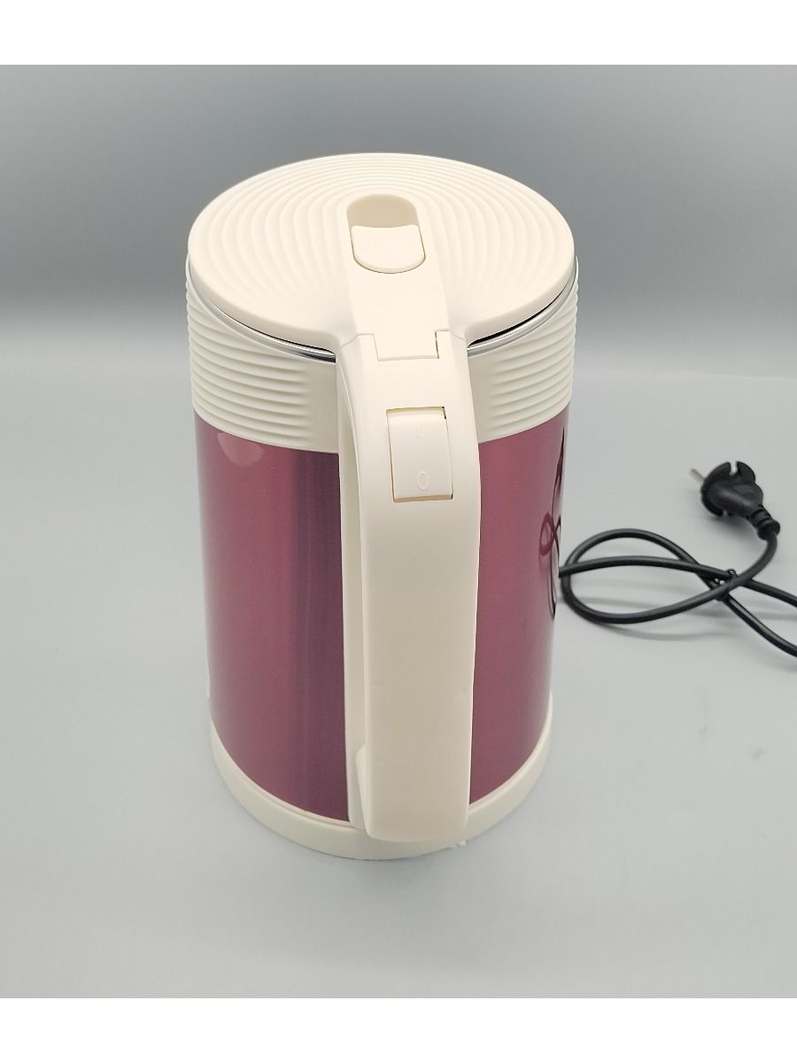 High-quality kitchen appliances 1500-watt electric kettles 1.8 liters colored stainless steel heats up on a wireless base